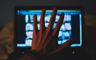 В Украине выросло количество уголовных дел за контент для взрослых на 13%