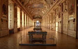 У мерії Парижа шоковані тим, що пограбувати Лувр виявилося так просто