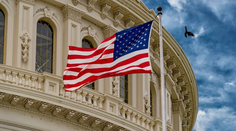 США отказались присоединиться к плану ЕС по «репарационному займу» Украины — Bloomberg