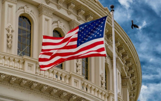 США отказались присоединиться к плану ЕС по «репарационному займу» Украины — Bloomberg