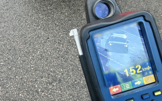 В Киеве водитель Audi разогнался до 152 км/ч и попался патрульным – фото