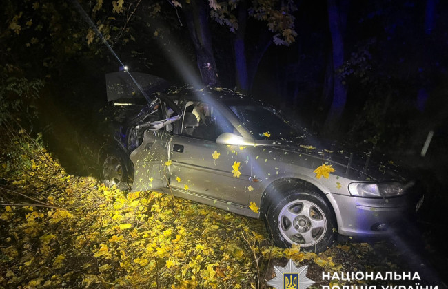 На Киевщине в смертельном ДТП при участии 15-летнего парня погиб подросток, шестеро детей в больнице