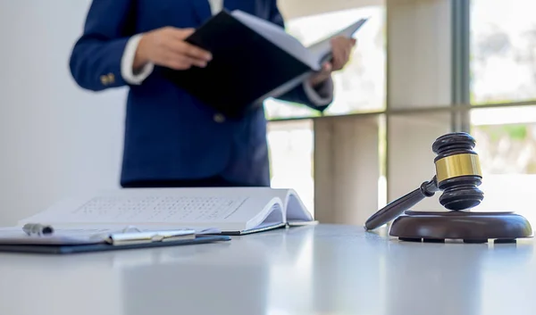 Предприятие пыталось безосновательно списать долги — суд подтвердил налоговые доначисления более чем на 15 млн грн за ряд нарушений