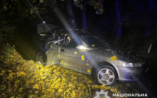 На Киевщине в смертельном ДТП при участии 15-летнего парня погиб подросток, шестеро детей в больнице