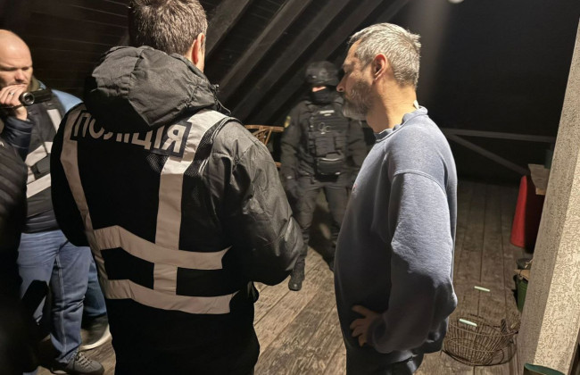 В Киеве проходят обыски у бывшего руководителя «Молодого театра» Андрея Белоуса — фото