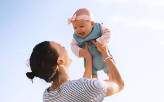 У Держпраці пояснили, чи має право розлучена жінка на додаткову соціальну відпустку як одинока мати