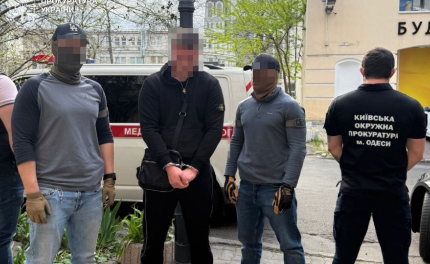 У Одесі судитимуть зловмисників, які вимагали у громадян неіснуючі борги – від 5 до 50 тисяч доларів