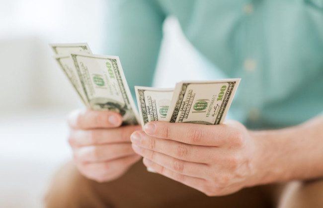 Пенсионер из Тернополя хотел научиться инвестициям и потерял более миллиона гривен — стал жертвой аферы