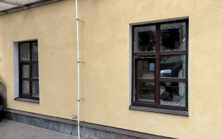 У Києві пошкоджено два відділи держреєстрації актів цивільного стану через атаку РФ