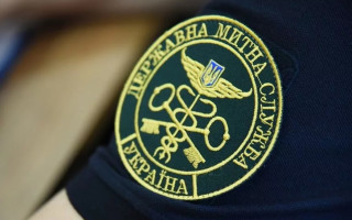 Держмитслужба впровадила нові функції з підтримкою ШІ та голосових команд