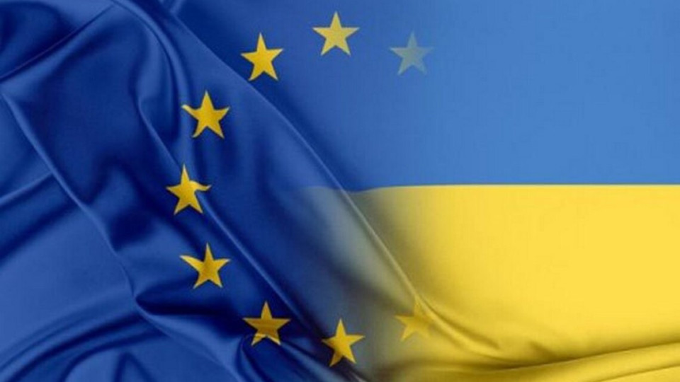 ЕС планирует финансировать Украину в 2026-2027 годах за счет российских активов