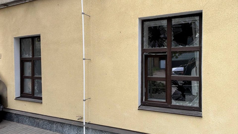 В Киеве повреждены два отдела государственной регистрации актов гражданского состояния из-за атаки РФ