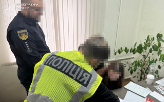 У Хмельницькому  «помічниця з онлайн-кредитів» ошукала довірливих клієнтів на 180 тисяч гривень