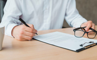 Чи може працівник на нефіксованому робочому часі працювати ще десь офіційно — роз’яснення