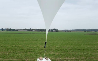 Литва закрыла аэропорты и границу с Беларусью из-за вторжения метеозондов