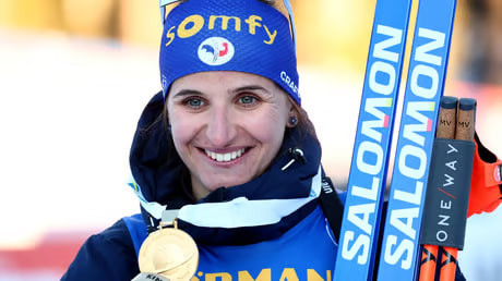 Во Франции судили биатлонистку Жюлью Симон за кражу и мошенничество