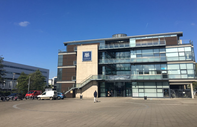 В Университете Линкольна произошла стрельба во время встречи выпускников – есть погибшие