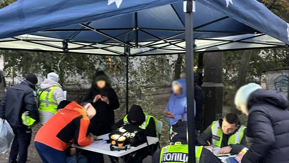Киев вторую ночь подряд под атакой – разрушены квартиры, есть погибшие, среди пострадавших — дети