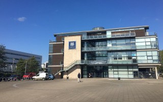 В Университете Линкольна произошла стрельба во время встречи выпускников – есть погибшие