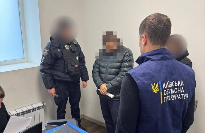 В Киеве задержан полицейский, требовавший $25 тысяч за «крышевание» нелегального бизнеса