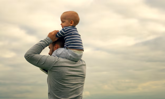 Биологический отец может доказывать свое отцовство, даже если ребенка признал муж матери — Верховный Суд