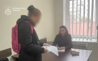 В Киеве женщина выбросила собаку с пятого этажа во время ссоры