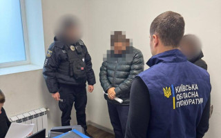 В Киеве задержан полицейский, требовавший $25 тысяч за «крышевание» нелегального бизнеса