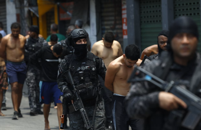 В Бразилии вспыхнула война между властью и наркокартелями - десятки погибших, видео