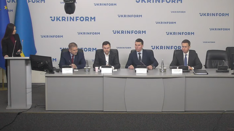 В 20 регионах Украины к отоплению подключили более половины объектов социальной сферы