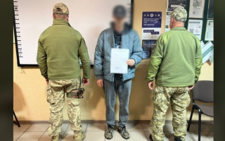 Прямував до Болгарії на тренінг — 26-річний чоловік намагався виїхати за підробленими документами про відрядження