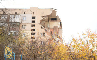 Взрыв в многоэтажке в Хмельницком снес несколько этажей – что известно, фото