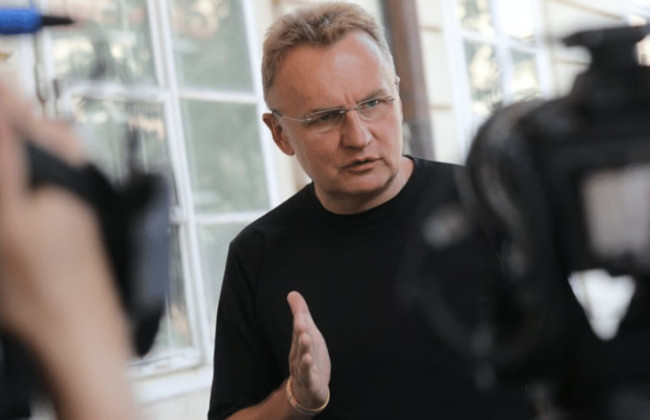 Андрей Садовый сообщил, когда во Львове запустят отопление в жилых домах