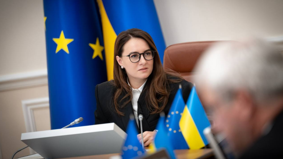 Украинцы в возрасте 18–25 лет смогут получить до 200 тысяч гривен на старт бизнеса, — Свириденко