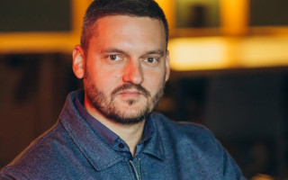 ЦИК зарегистрировала народного депутата Дмитрия Слынько вместо Анны Колесник