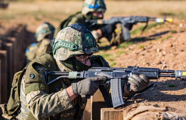 КАС ВС: Иностранцы, которые служат в ВСУ по контракту, не могут быть признаны беженцами