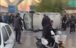 На 7-м километре в Одессе люди перевернули автобус ТЦК — что говорят в терцентре комплектования