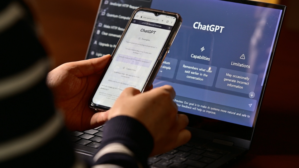 Серед користувачів ChatGPT виявили ознаки психозу та суїцидальних думок — OpenAI розкрила дані