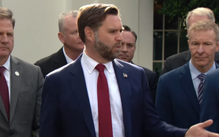 Джей Ди Вэнс объяснил, зачем Дональд Трамп возобновил ядерные испытания после 33-летнего перерыва