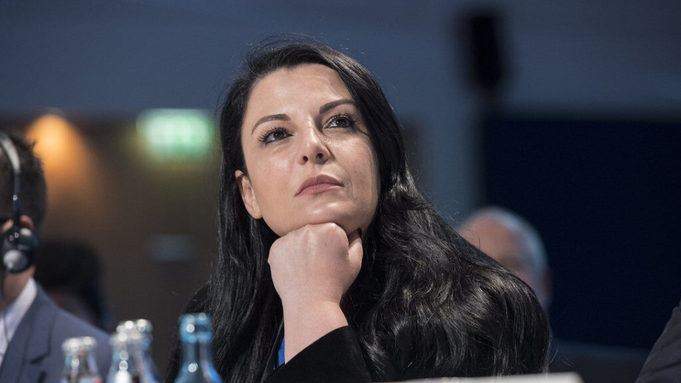 Министра инфраструктуры Албании Баллуку обвинили в нарушении тендерных правил