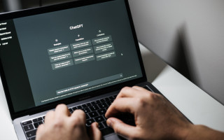 ChatGPT больше не консультирует по медицине и праву — новые ограничения OpenAI
