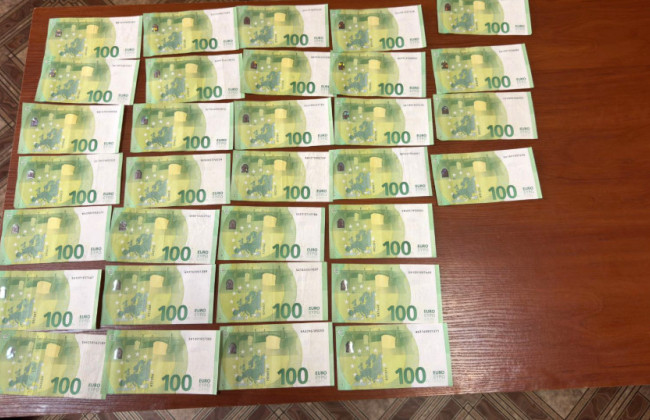 6500 долларов за «билет» за границу — на Волыни разоблачили схему для уклонистов