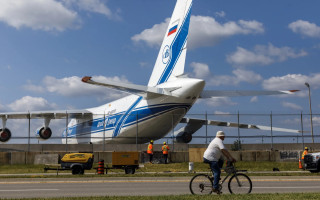Канада судиться за російський Ан-124, щоб передати його Україні