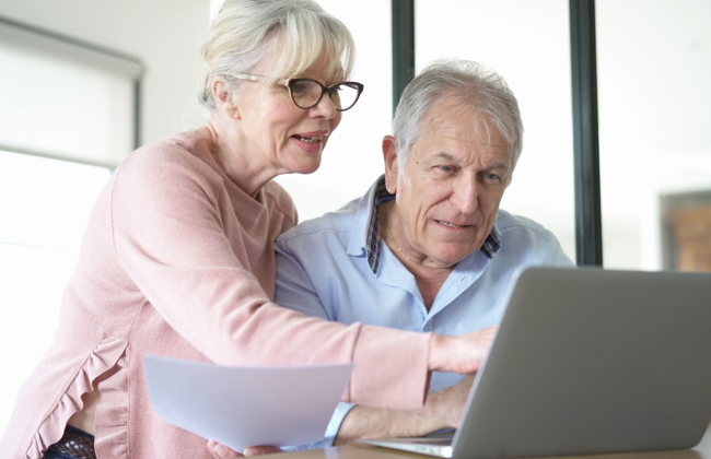 Украинские пенсионеры, проживающие за границей, должны пройти идентификацию до 31 декабря — ПФУ