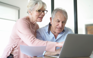 Українські пенсіонери, що живуть за кордоном, мають пройти ідентифікацію до 31 грудня — ПФУ