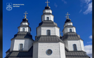 Найвищу дерев’яну церкву України – Троїцький собор – передали у власність держави