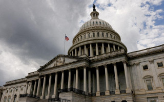 Шатдаун у США затягнувся: демократи й республіканці готують компроміс для розблокування роботи Конгресу