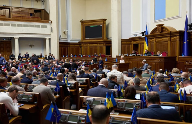 Рада урегулировала порядок выплат семьям погибших Героев — средства будут делиться равными частями