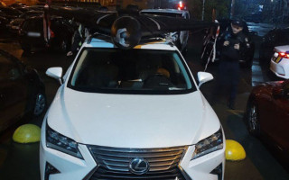 В Киеве полиция изъяла «шахед», который мужчина перевозил на крыше автомобиля — фото