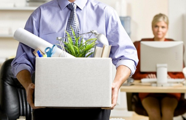 Роботодавців зобов’яжуть після поновлення працівника сплачувати страхові внески за весь період незаконного звільнення