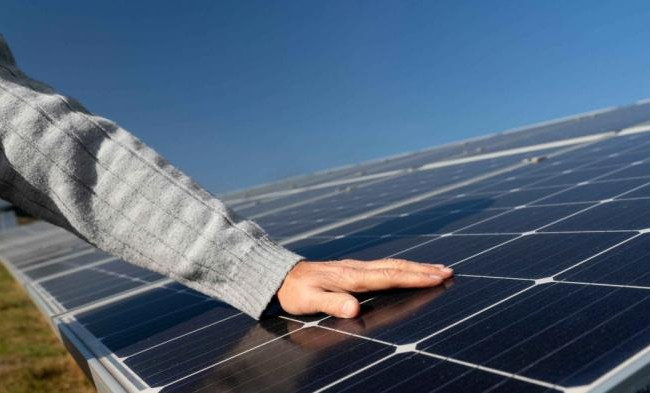 Кабмин изменил условия компенсации для тех, кто устанавливает генерирующие установки на альтернативных источниках энергии